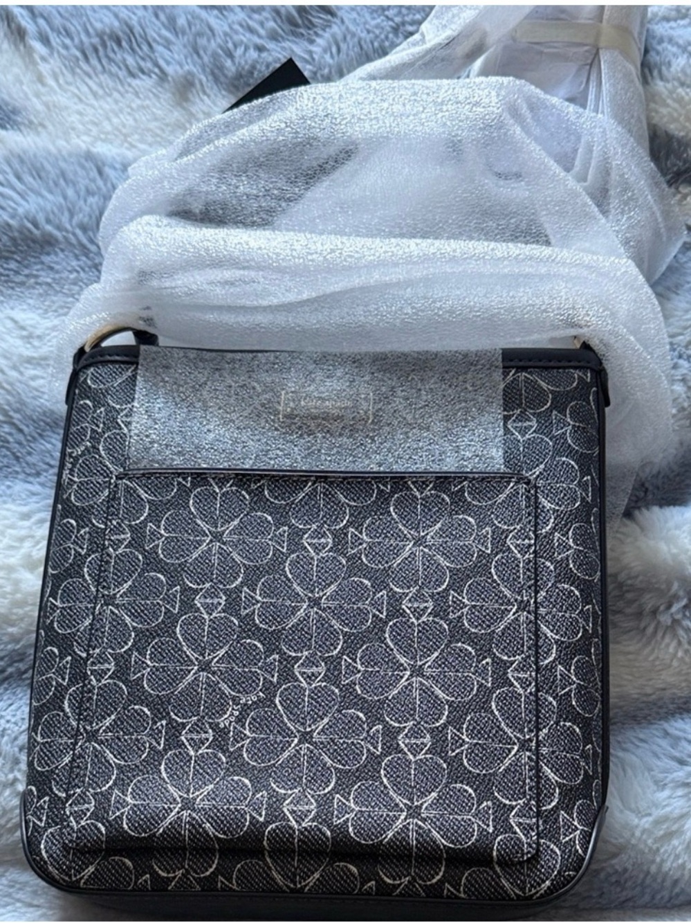 Kate Spade Flower Black Pattern Swingpack NWT